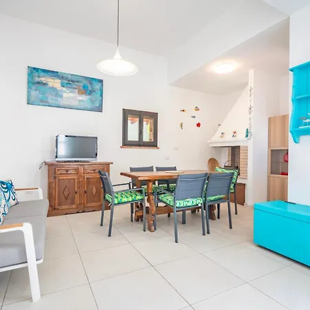 A Geremeas A Due Passi Dalla Spiaggia