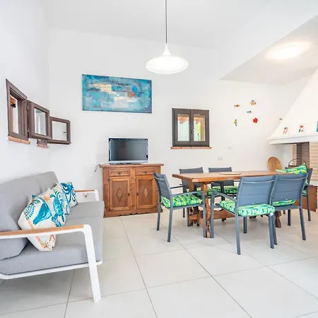 Villa A Geremeas A Due Passi Dalla Spiaggia